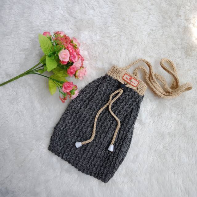 Tas Rajut SERUT MINI ABU TALI PUTIH By Nabellvabag