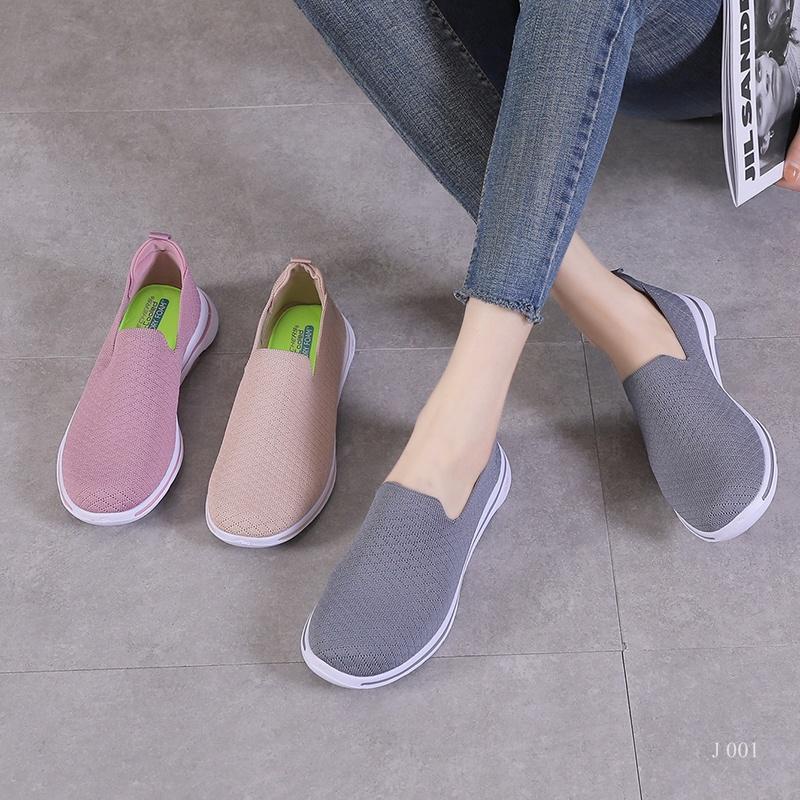 SEPATU WANITA SLIP ON SPORT SHOES 001