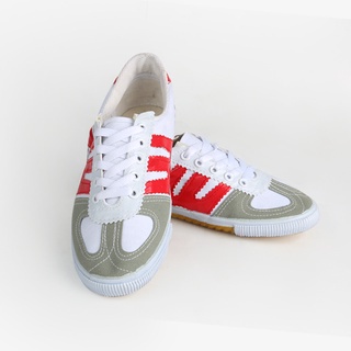 Sneakers Vulcanized White Canvas Shoes Unisex  Flat Leather Side Stripe Sepatu Bermotif Garis Sisi 5259 (35-42)