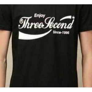 BAJU THREE SECOND KAOS THREE SECOND KAOS DISTRO KEREN
