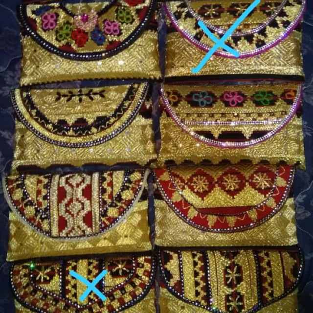 Tas Pesta Motif Tapis Asli Lampung