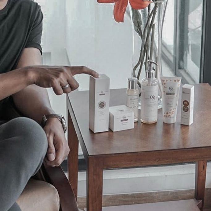 ◄ Brightening CREAM Gel Glamione Skincare Putih Permanen Kecantikan ◙