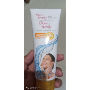 

FAIR GLOW& LOVELY BRIGHT C FACIAL FOAM VITAMIN C 100 GRAM