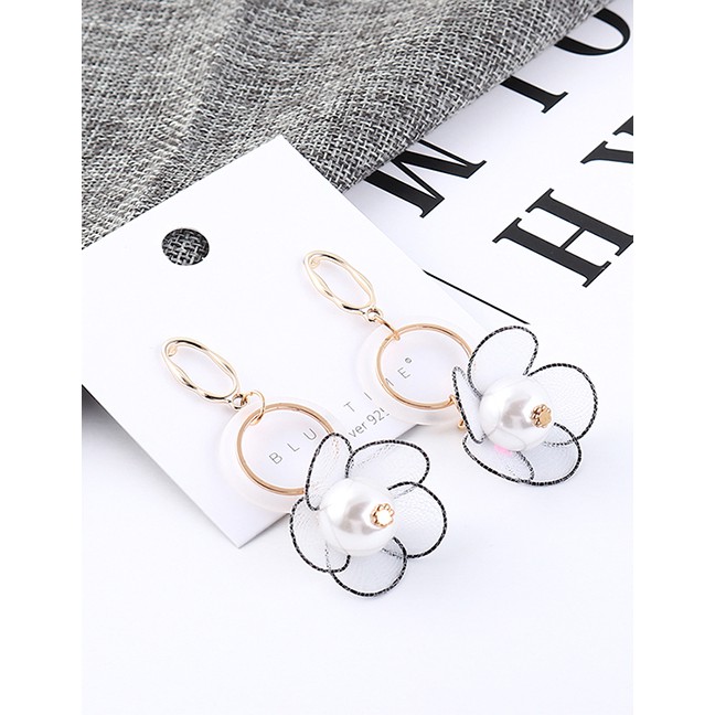 LRC Anting Tusuk Fashion Alloy Pearl Flower Earrings Y6186X