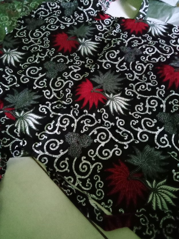 Maura Couple - Sania Ruffle Batik Couple Ori Ndoro Jowi Garansi Termurah Shopee -  Batik Modern Solo
