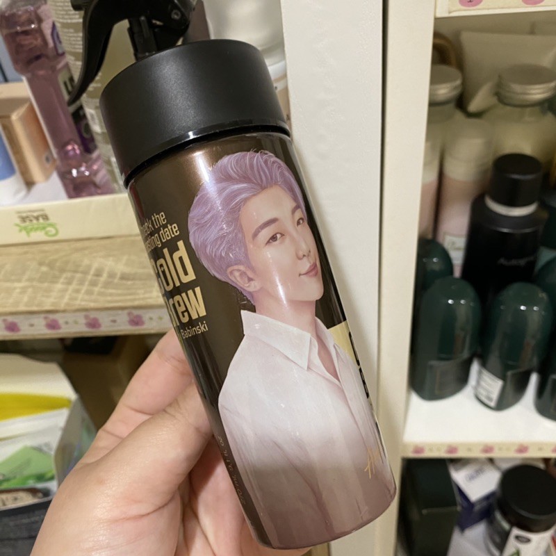 

SALE DENGAN ISI RM BTS X Babinski cold brew americano