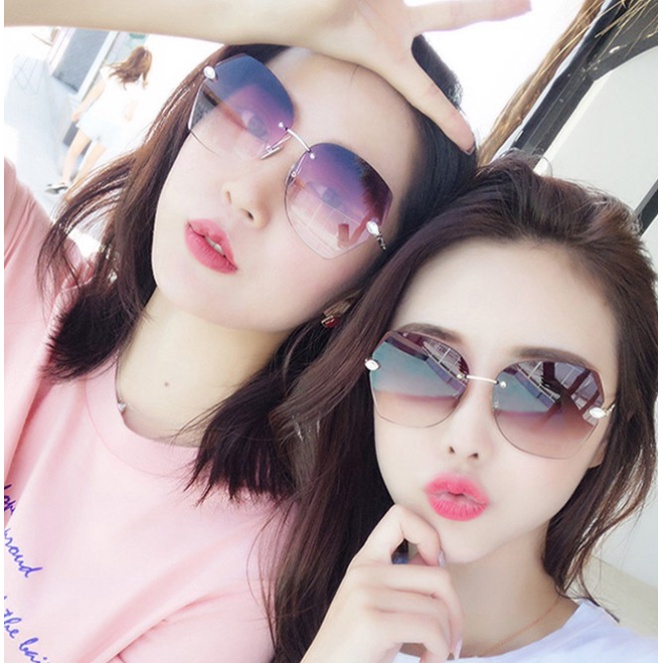 Kacamata Hitam Wanita Korean Fashion Gaya Oversized Frameless KACA MATA Sunglasses