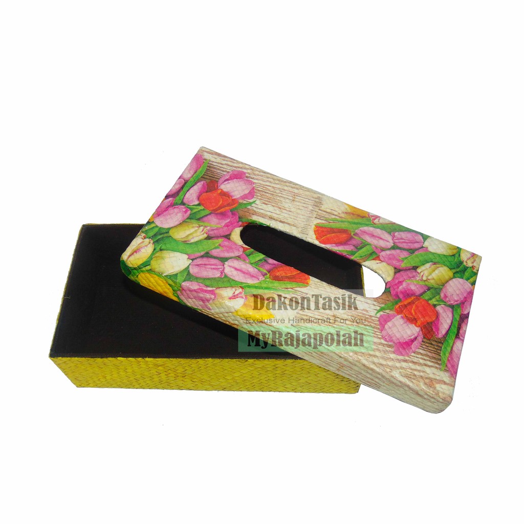 DT-1834 BOX TISSUE DIHIAS MOTIF BUNGA DECOUPAGE