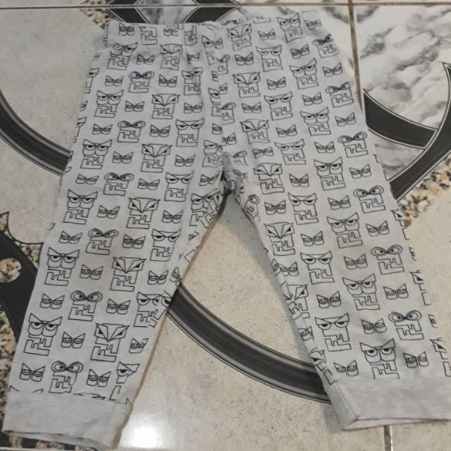 Celana legging fendi original