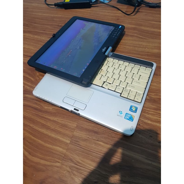 Laptop Core i7 ~ Fujitsu T730 Touchscreen Layar Putar