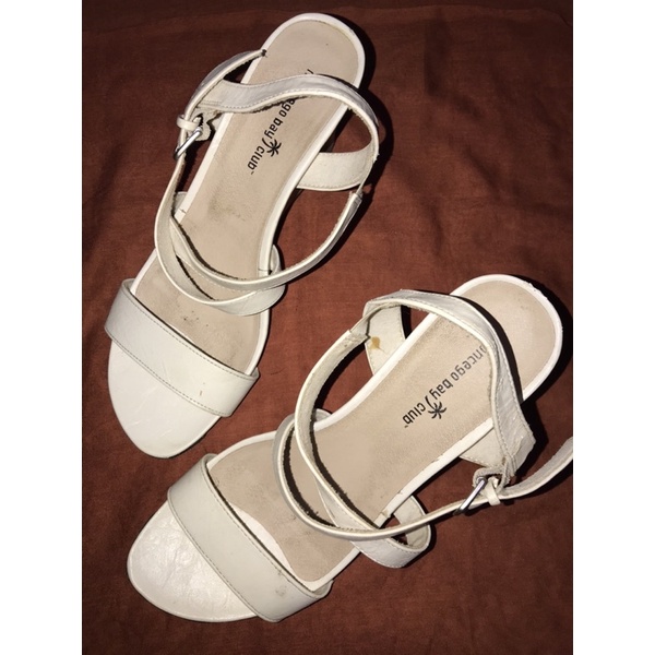 PRELOVED SEPATU PAYLESS + MONTEGO BAY CLUB SHOES / SEPATU KERJA / BLOCK HEELS / HEELS WEDGES