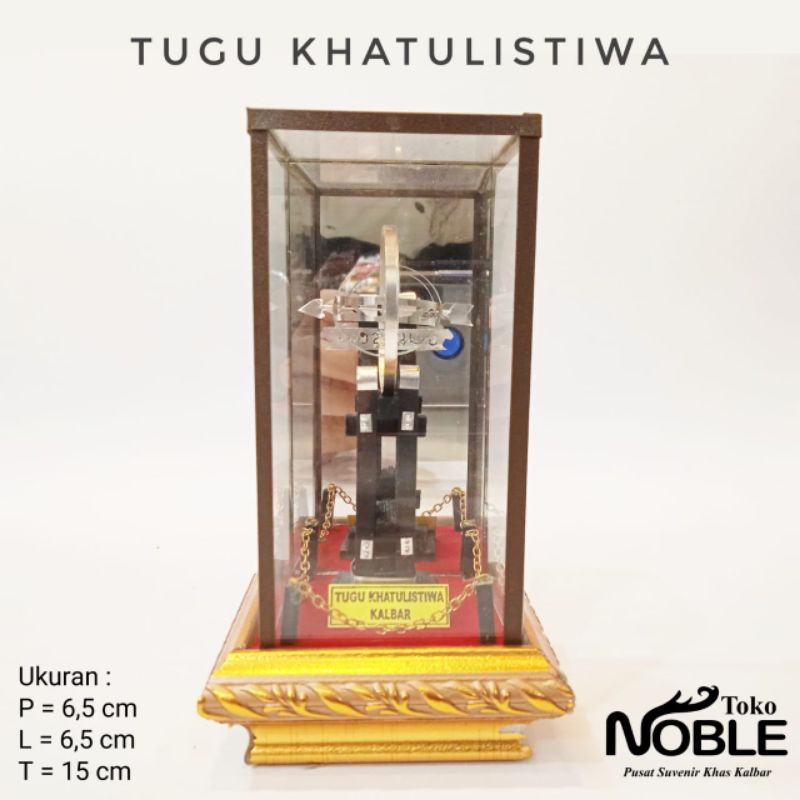 Miniatur Tugu Khatulistiwa
