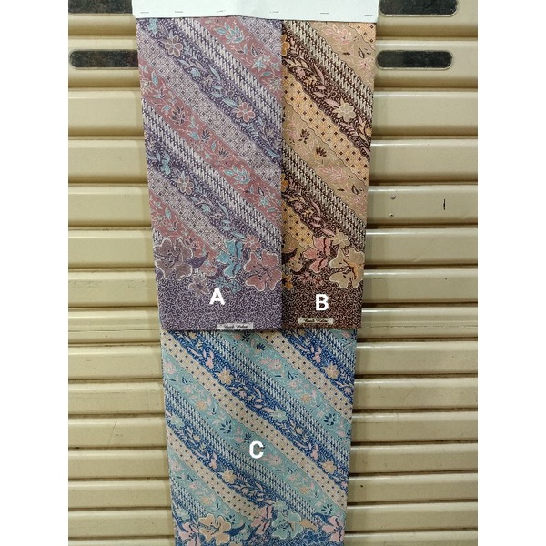 KAIN BATIK SEMI SUTRA PREMIUM MOTIF LARAS METERAN