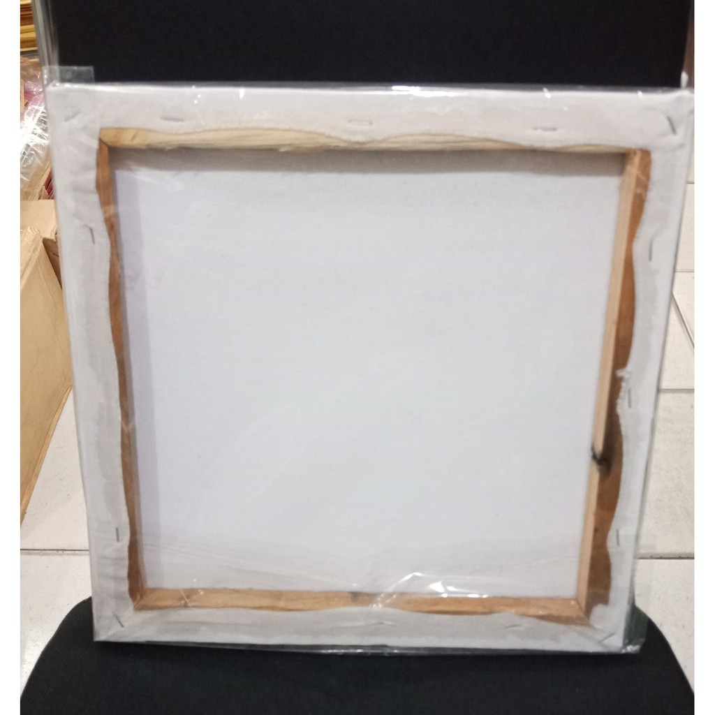 

YUH Kanvas Lukis Phinis 30x30