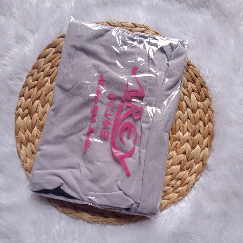 Hijab Instan AREY BERGO /jilbab bergo/ AREY BERGO LIST // BERGO FARAH-Silver