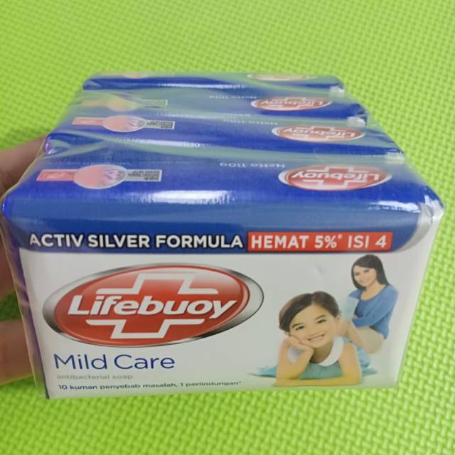 Ukuran Besar. Lifebuoy sabun batang isi 4pc 110gram sabun mandi