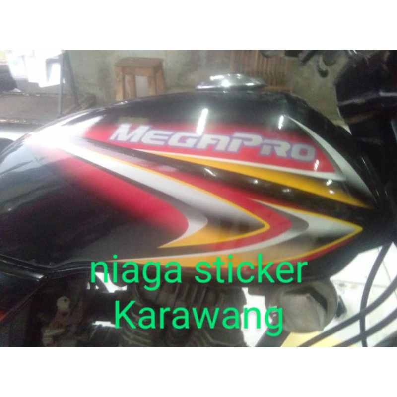 Striping Mega pro 2005 merah