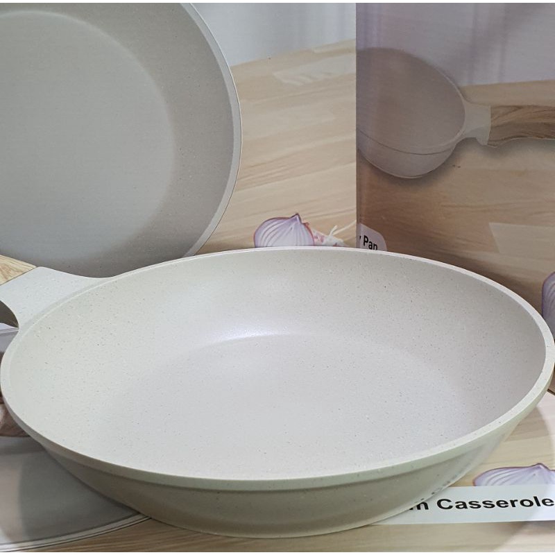 Europa fry pan penggorengan 20cm/24cm/26cm /Panci wajan non stick/panci anti lengket/Coating marble