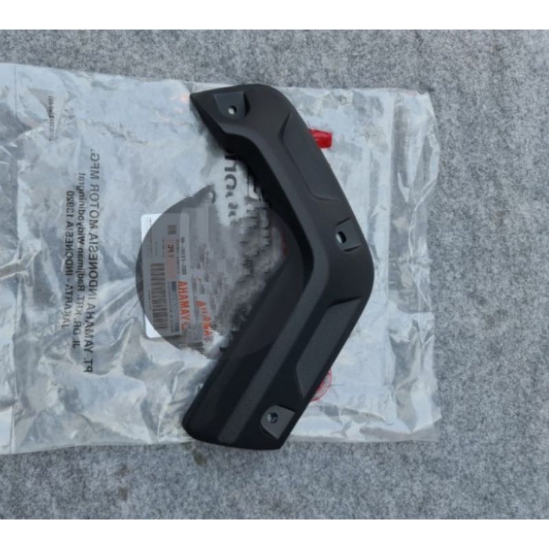 COVER, UNDER KANAN COVER SAMPING TUTUP MESIN BAWAH XSR 155 ORIGINAL YGP