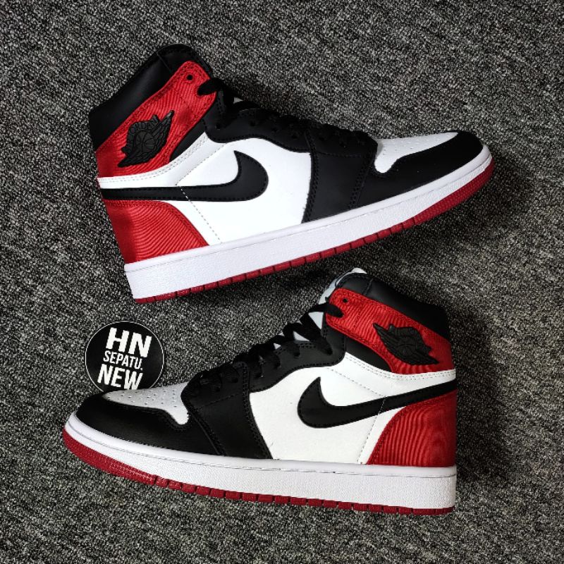 court rider pop basketball shoes