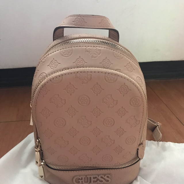 Guess backpack preloved