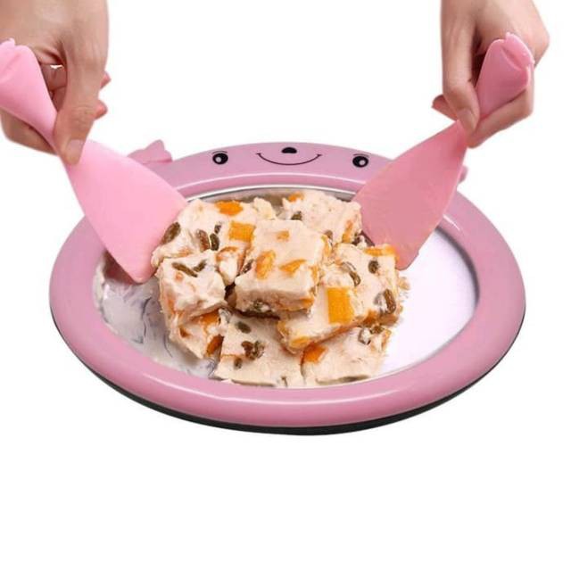 ICE CREAM MAKER