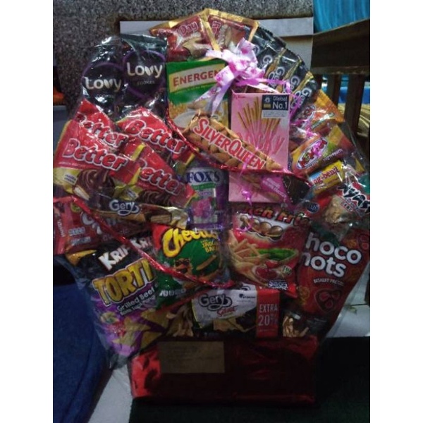 

Snack hadiah wisuda / Graduation / Bingkisan