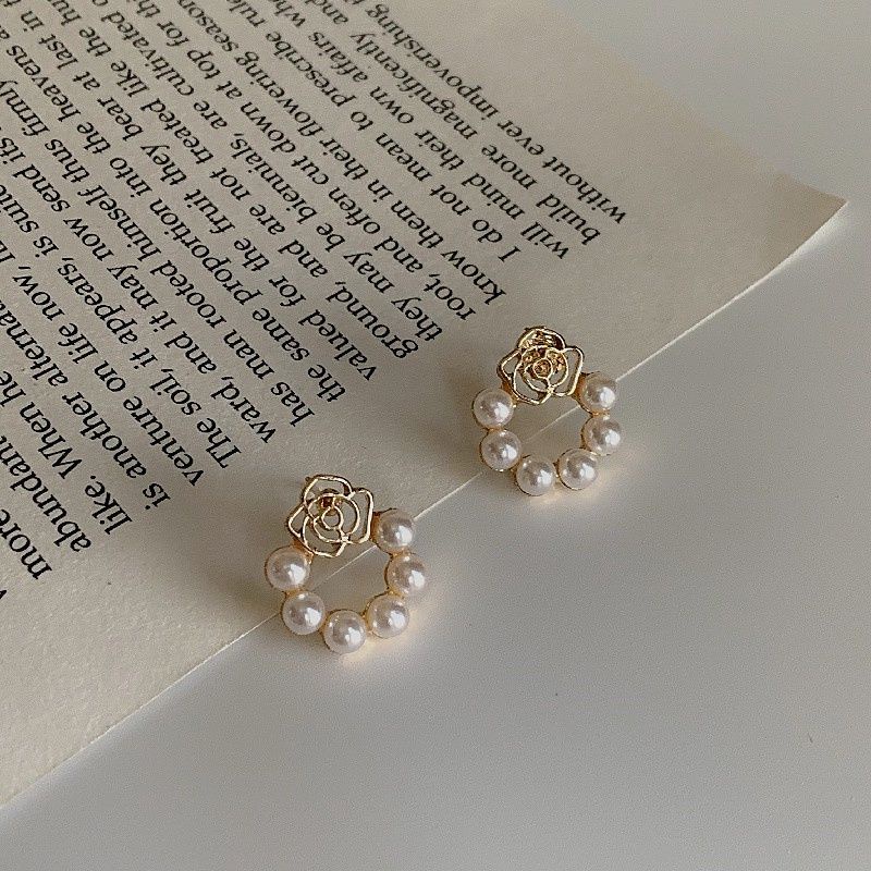 Anting Mutiara Mawar - Rose Pearl Earrings - BETTERSTUFF21 / Anting Korea / Anting Drakor / Anting L
