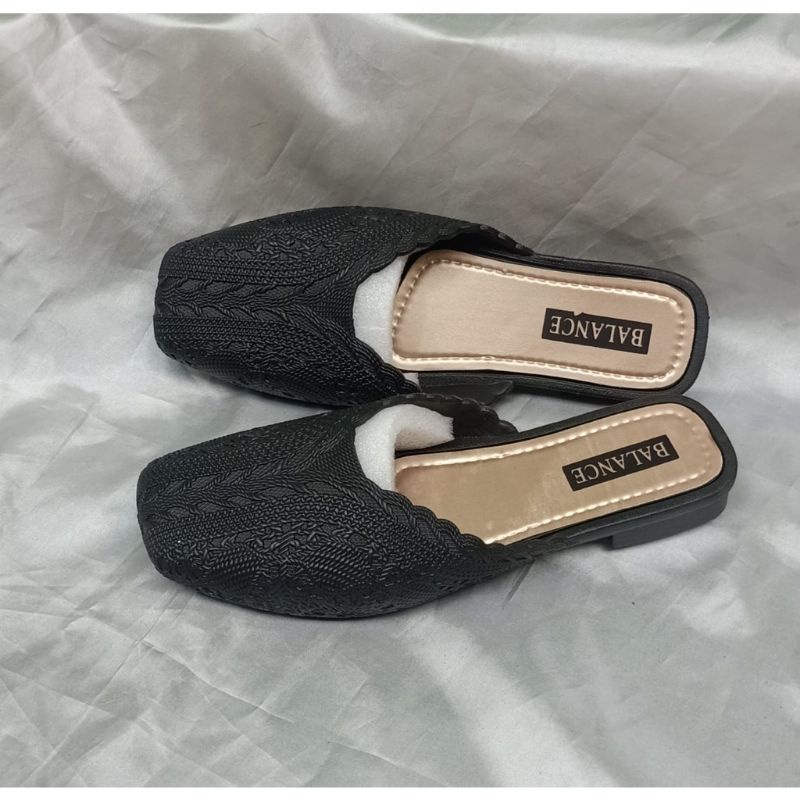 Sandal wanita selop Bakpau import terbaru Balance cantik sandal karet balance perwmpuan empuk