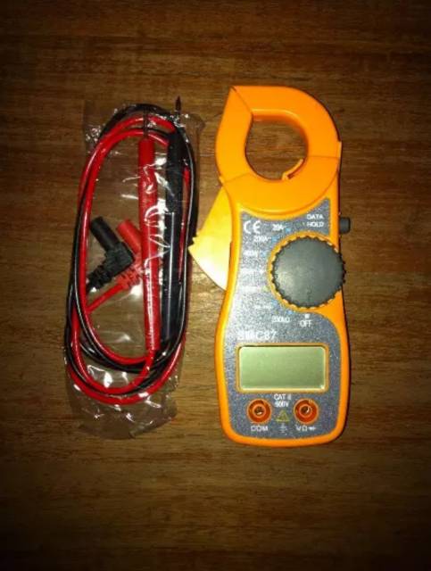 Digital clamp meter - tang ampere