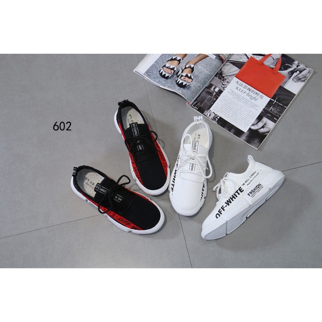 Sepatu 602 OFF WHITE