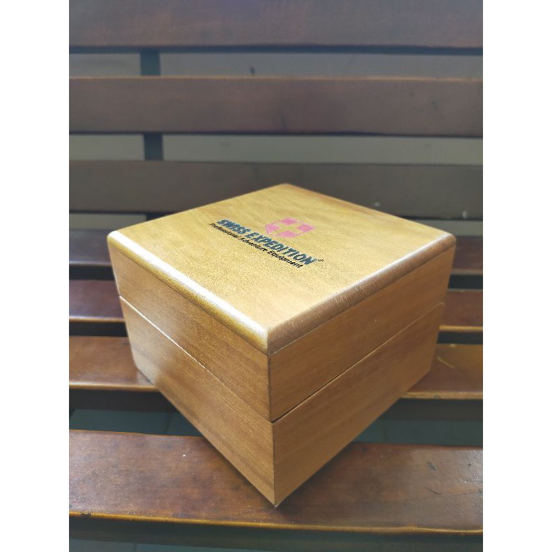 Wooden Box Jam Tangan Swiss Expedition