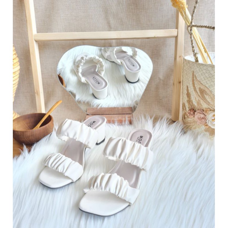 ABBUSHOES  iB 01 hak tahu  ban 2 kerut wanita