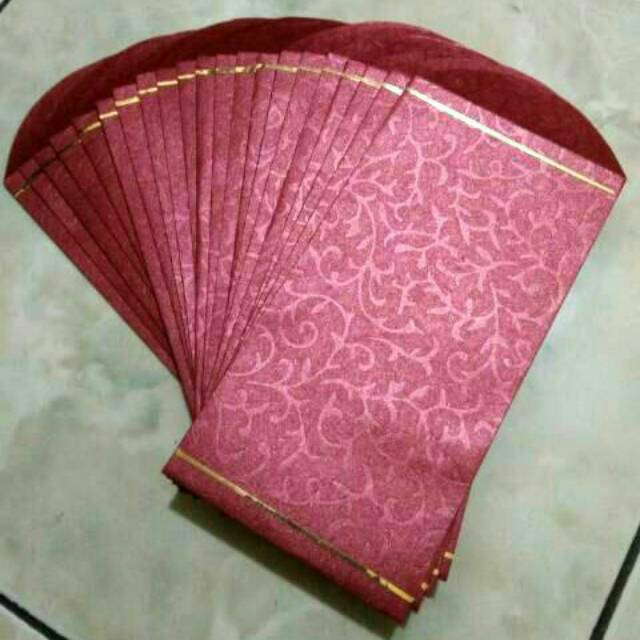 

Amplop Lebaran Besar Glitter Strip Emas