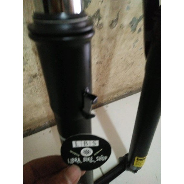 FORK EVO OVERSIZE 26 HITAM l FORK EVO OVERSIZE MTB 26 T120 l FORK EVO OVERSIZE T120 MTB 26 U BRAKE