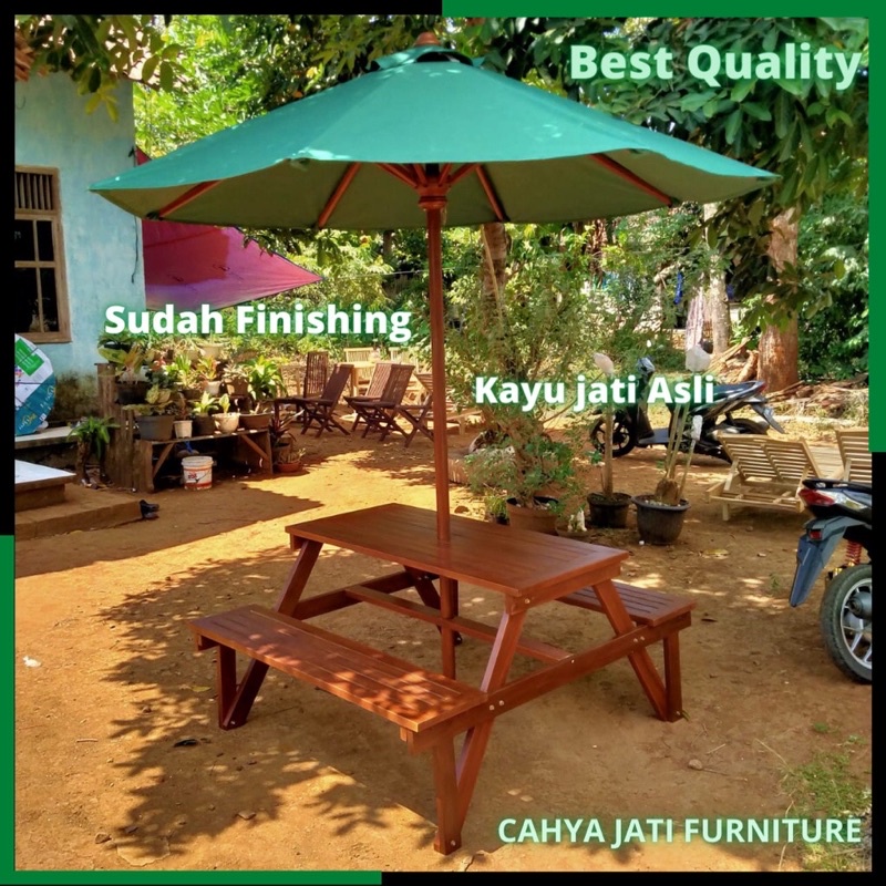 SET MEJA PAYUNG OUTDOR BUAT SANTAI SANTAI DI HALAMAN RUMAH MAUPUN CAFE