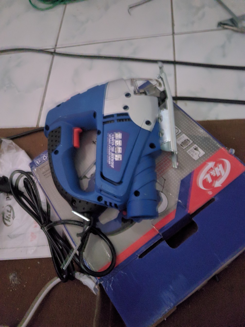 Mesin Gergaji Jigsaw Potong Triplek Hl 6188+ Laser Variable Speed