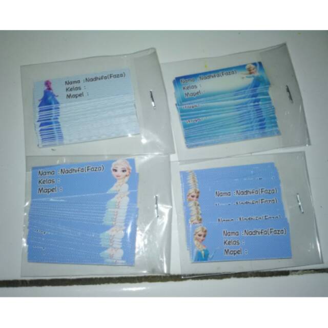 Stiker nama anak Frozen biru