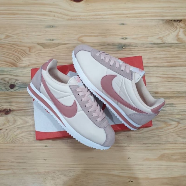 Nike cortez nylon silstone red pink
