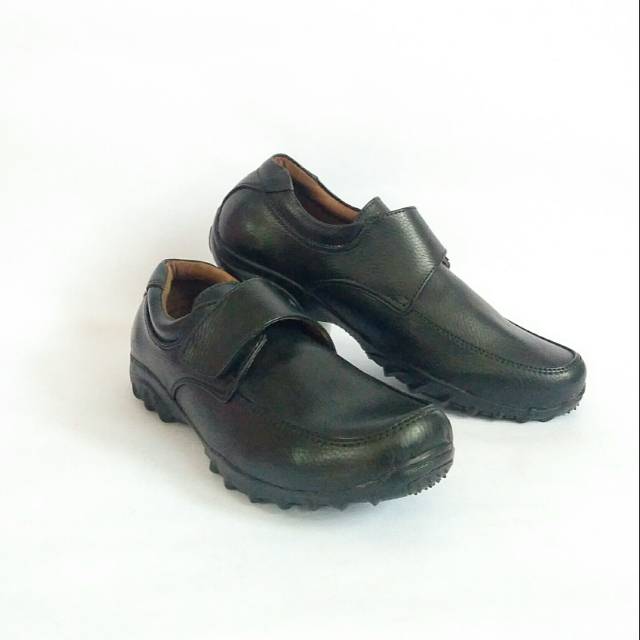 SEPATU CASUAL PRIA MODEL KRETEK SEPATU SANTAI PRIA