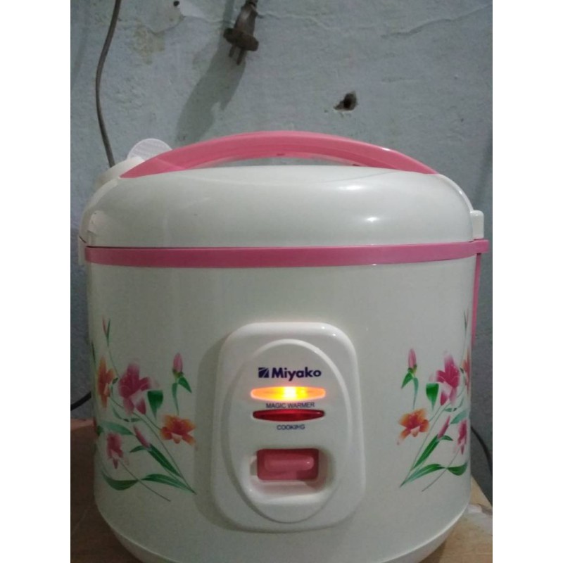 Magic Com/Rice Cooker Miyako MCM 507 [1.8 L]