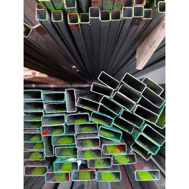 Hollow Galvanis Ukuran 2x4