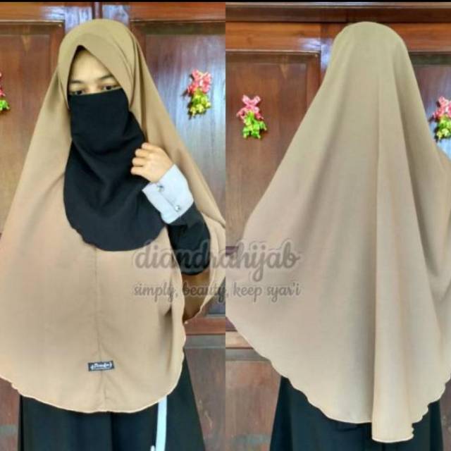 Diandra khimar hijab