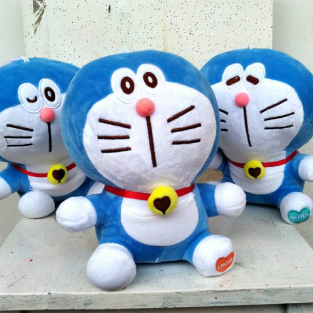 boneka doraemon tempel kaca dino boneka lempar souvenir kado animal kado diraemon