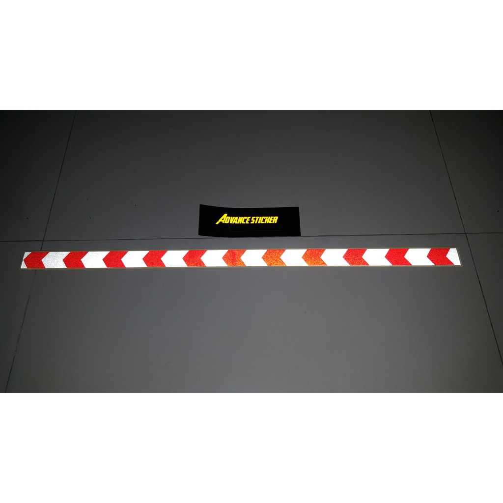 

(stiker) sticker safety arrow kuning hitam