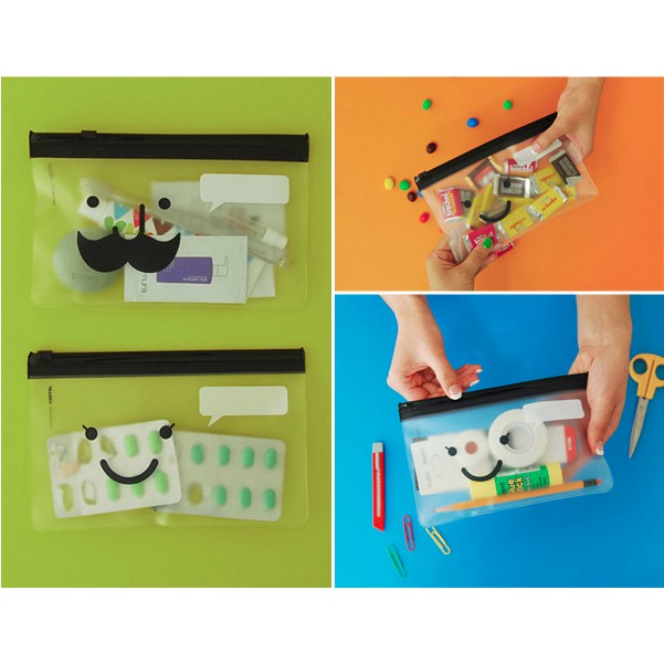 

Tempat Pensil Zipper Mr. Mustache n Smile
