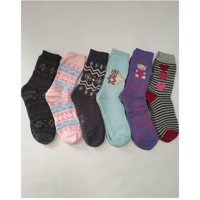 

kaoskaki thermal motif gres mix motif warna random size 35-42