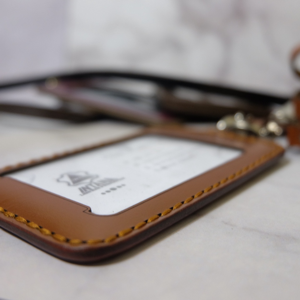 

Name Tag Holder Kulit Id Card Holder Tempat Id Card kulit Id Card Custom Logo Perusahaan
