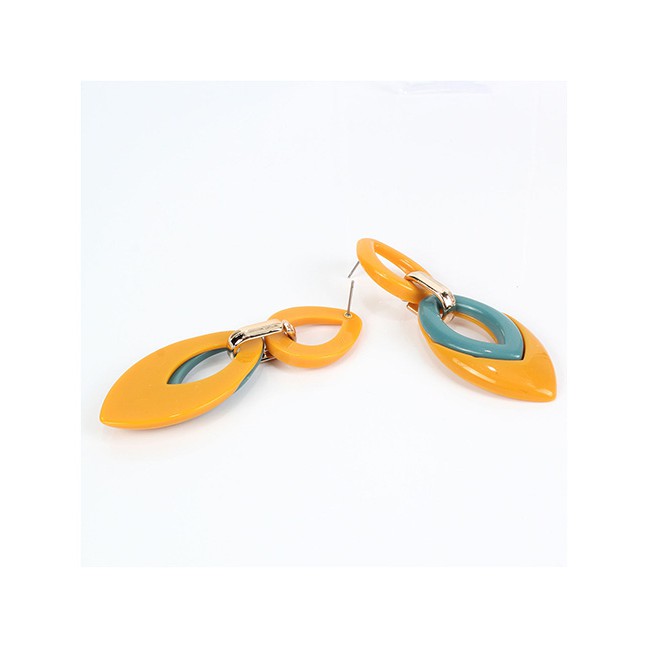 LRC Anting Tusuk Fashion Acrylic Contrast Geometric Drop Earrings F5501X