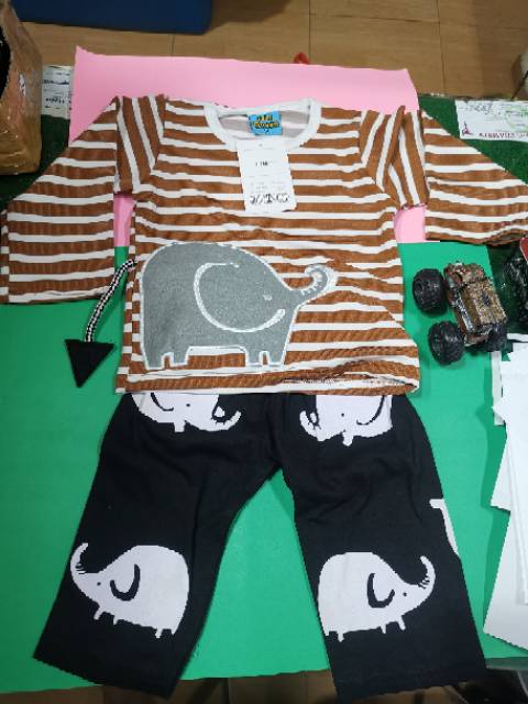 Stelan baju bayi 6-24 bulan / baju Saint Queen